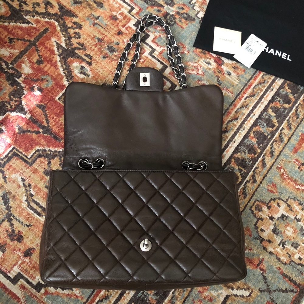 SOLD**Chanel Classic Jumbo Caviar Single Flap Bag - Picture 4 of 16